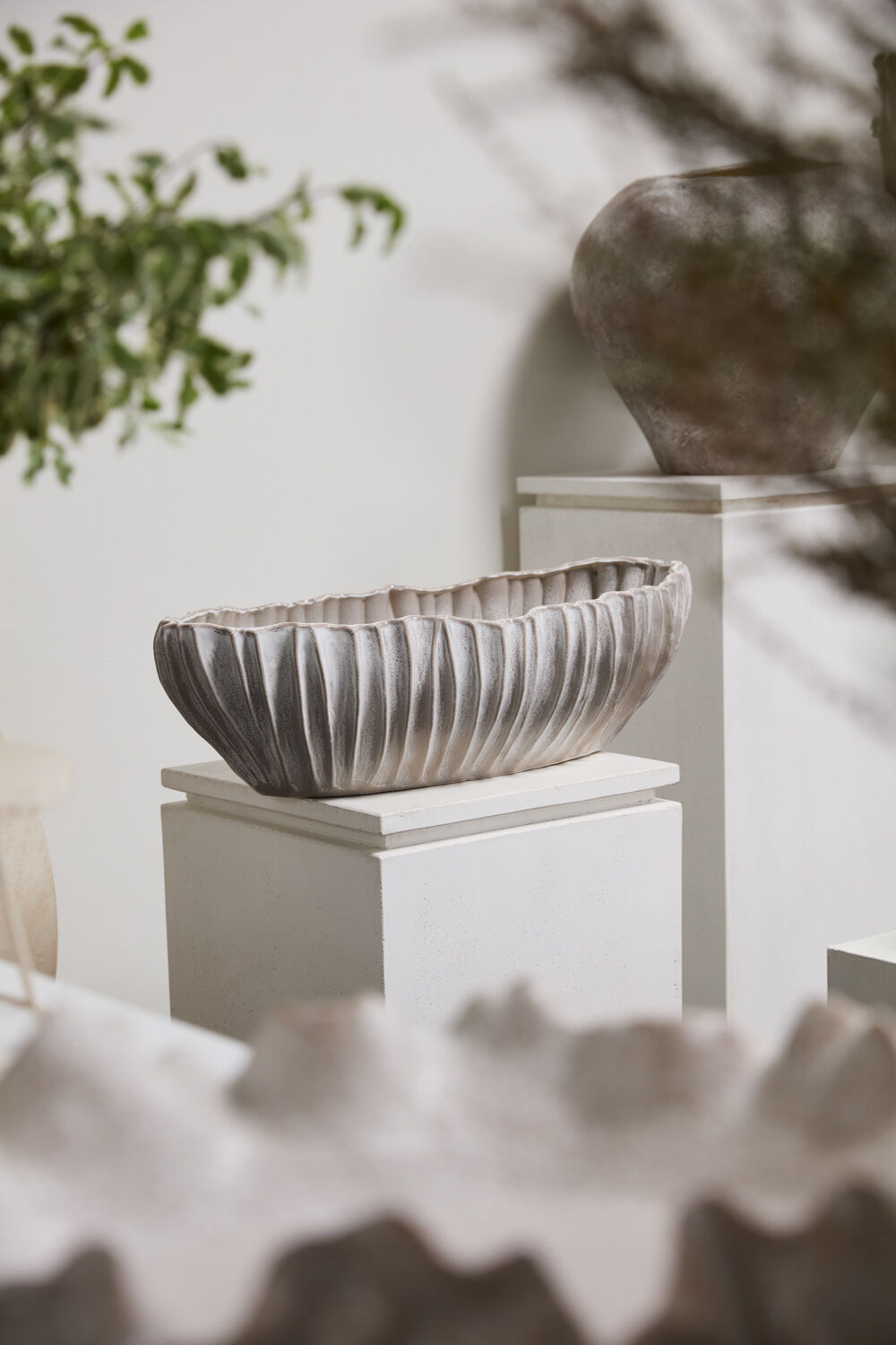 Iambic Trough Grey 33"x16.25"x9"