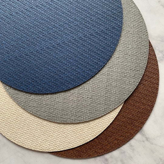 Wicker Circular Mat-black 15"