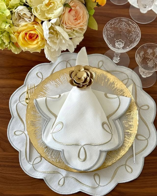 Napkin Rings Camellia Gold 2.5" X 2.5" X 2"