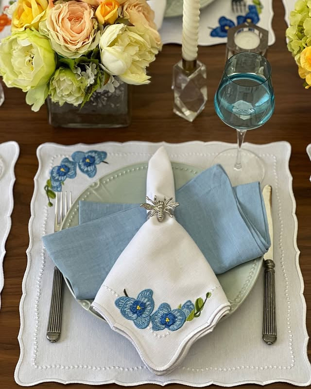 Napkin Rings Bee Silver 1.5" Diameter