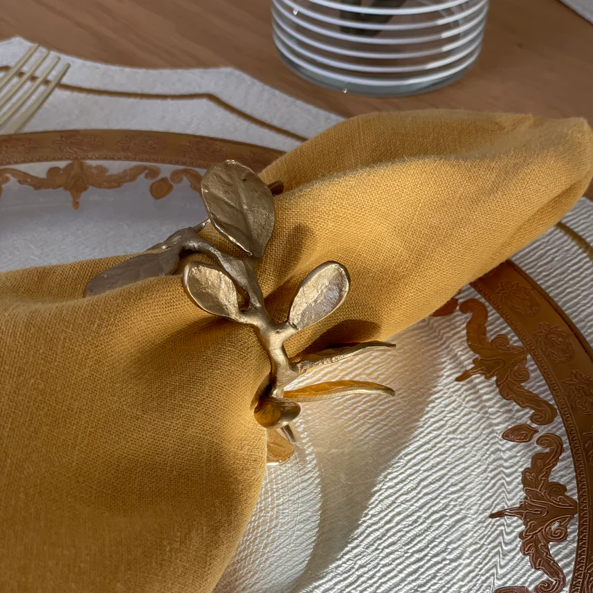 Napkin Ring Laurel Crown Gold 1.5" Diameter