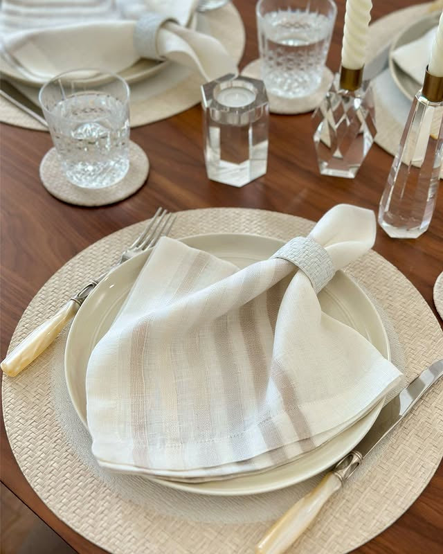 Halo White/cream 15" X15"