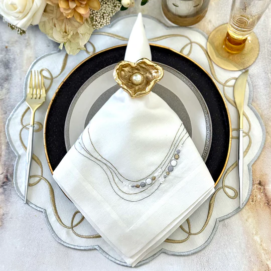 Napkin Drift Flow 22x22