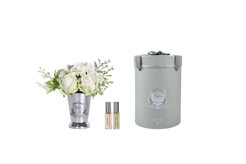 Summer Posy - White Charente Rose & Garden In Versailles 2x15 Ml