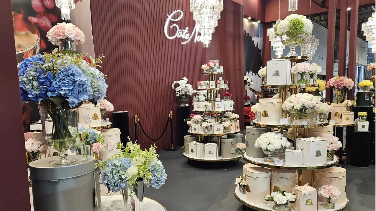 Grand Summer Posy -  Blue