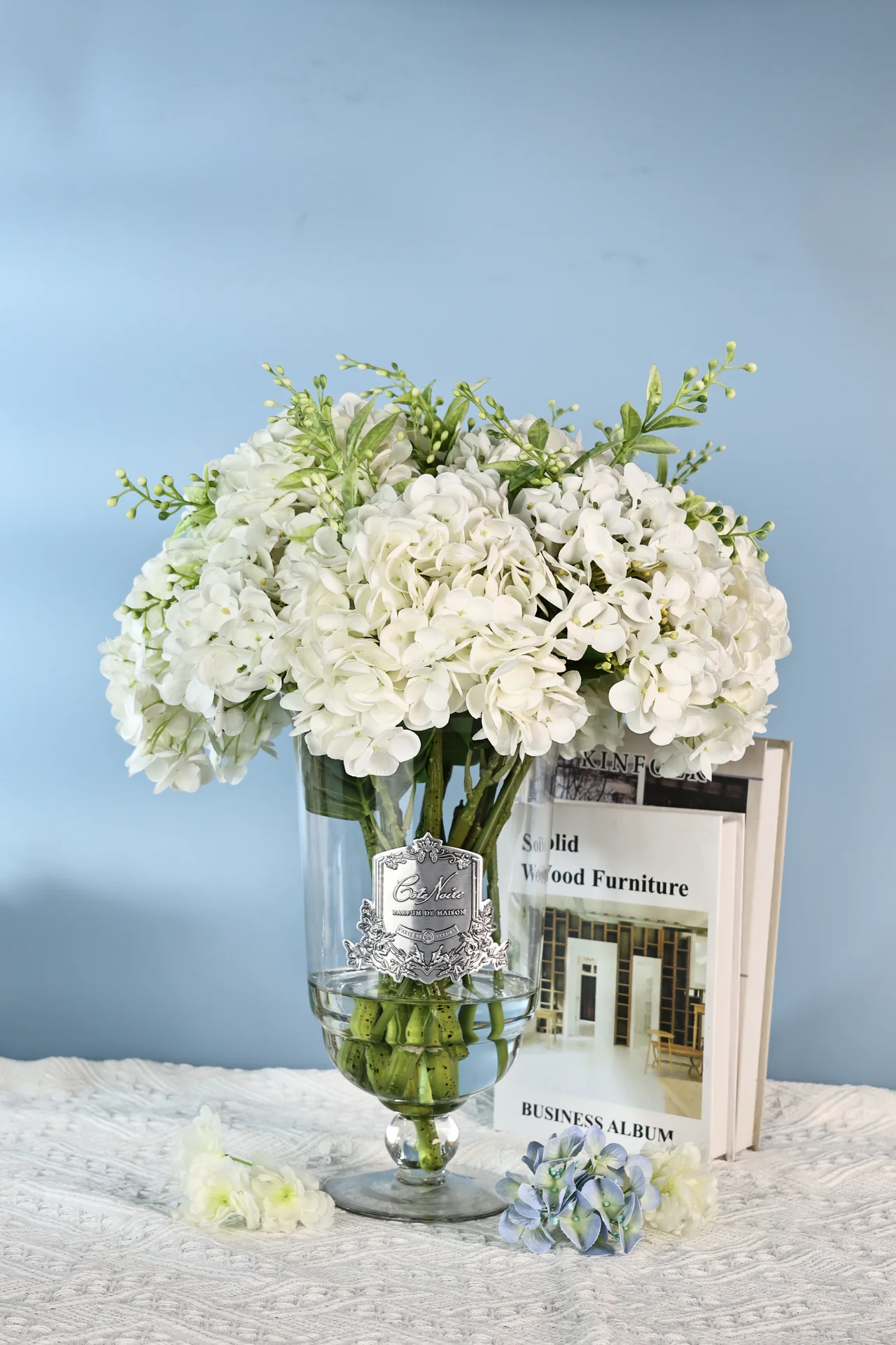 Grand Summer Hydrangeas - White
