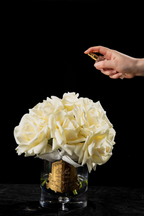 Grand Bouquet - Champagne Clear & Gold Rose Petal & Rose Oud 2x10 Ml