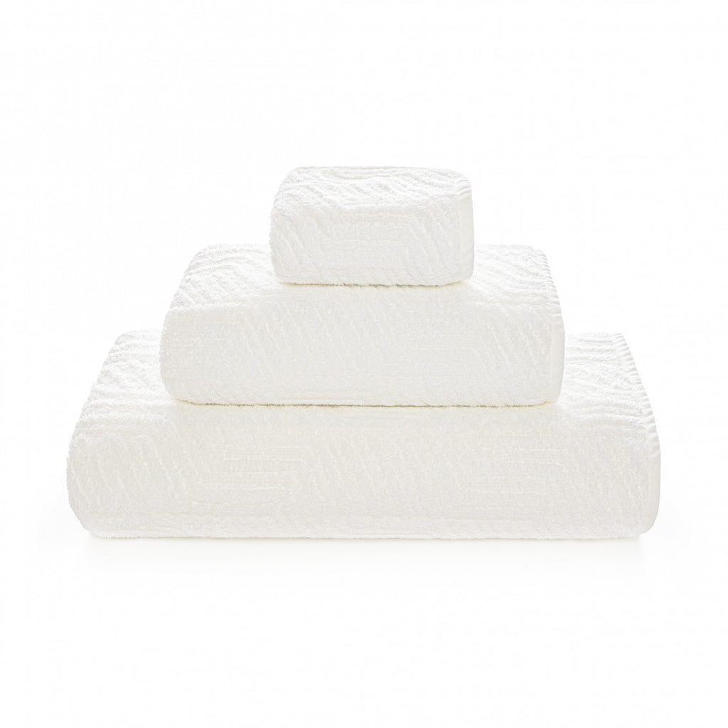 Toalla de Baño Villari – Snow (70 × 140 cm)