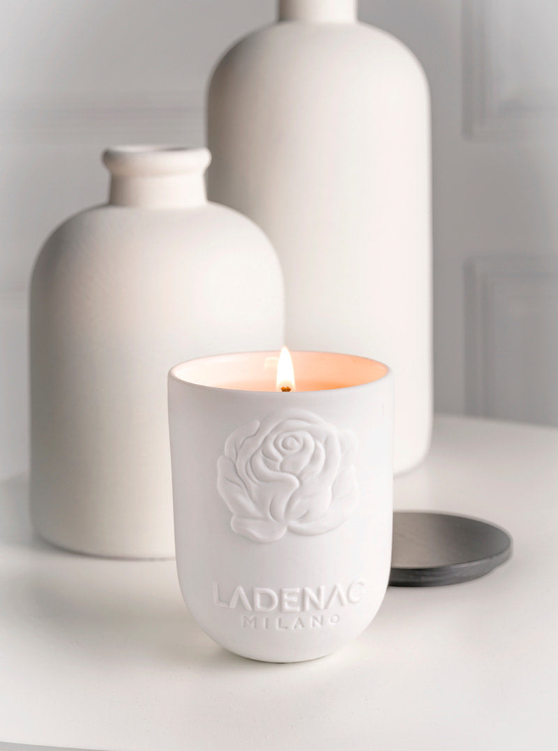 Rose De Damas  Candle 200 G