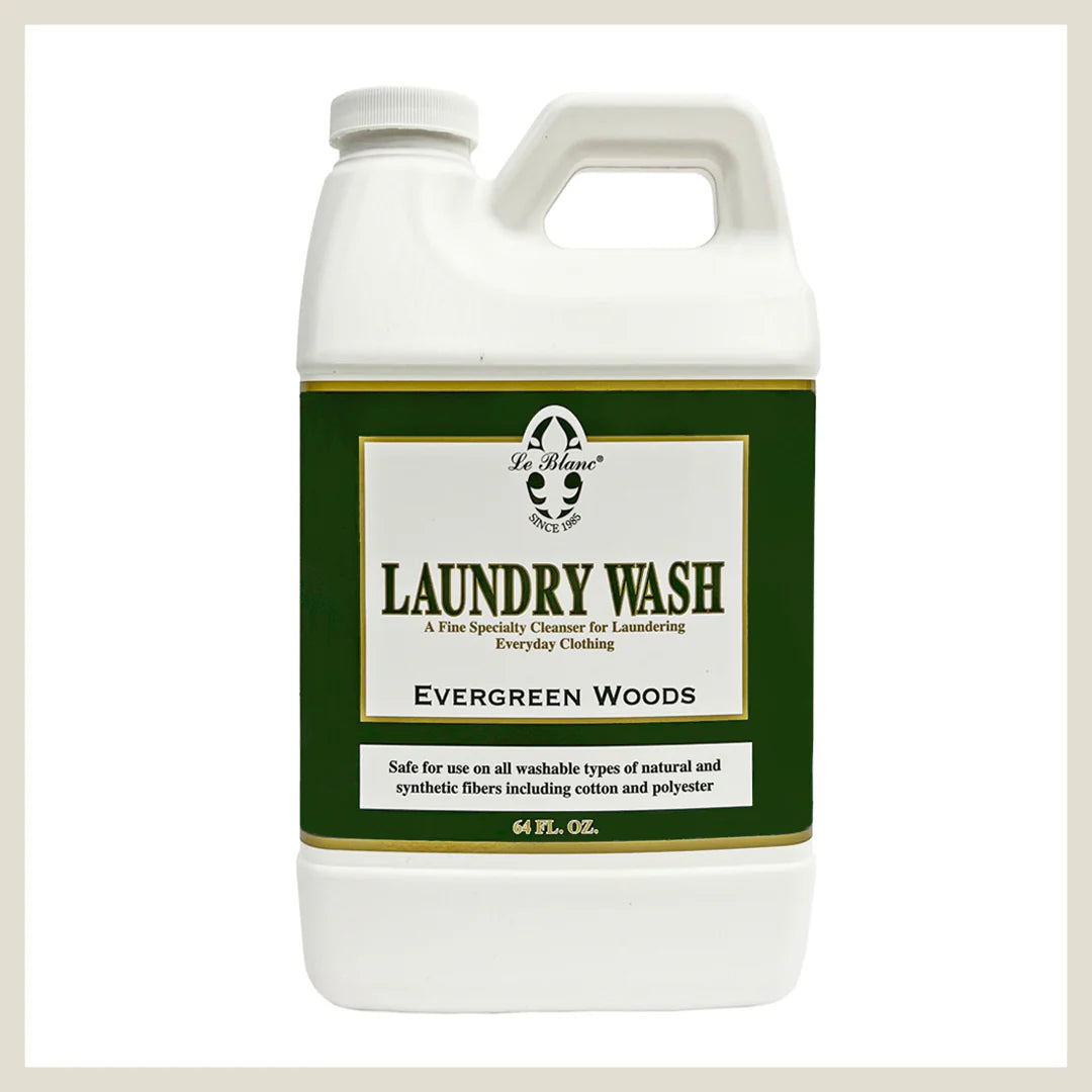 Detergente para ropa LE BLANC – Evergreen Woods, 64 oz