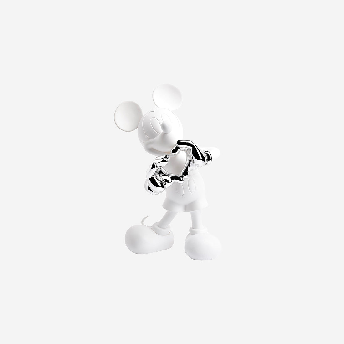 White With Silver Heart Mickey With Love Small - 30 Cm