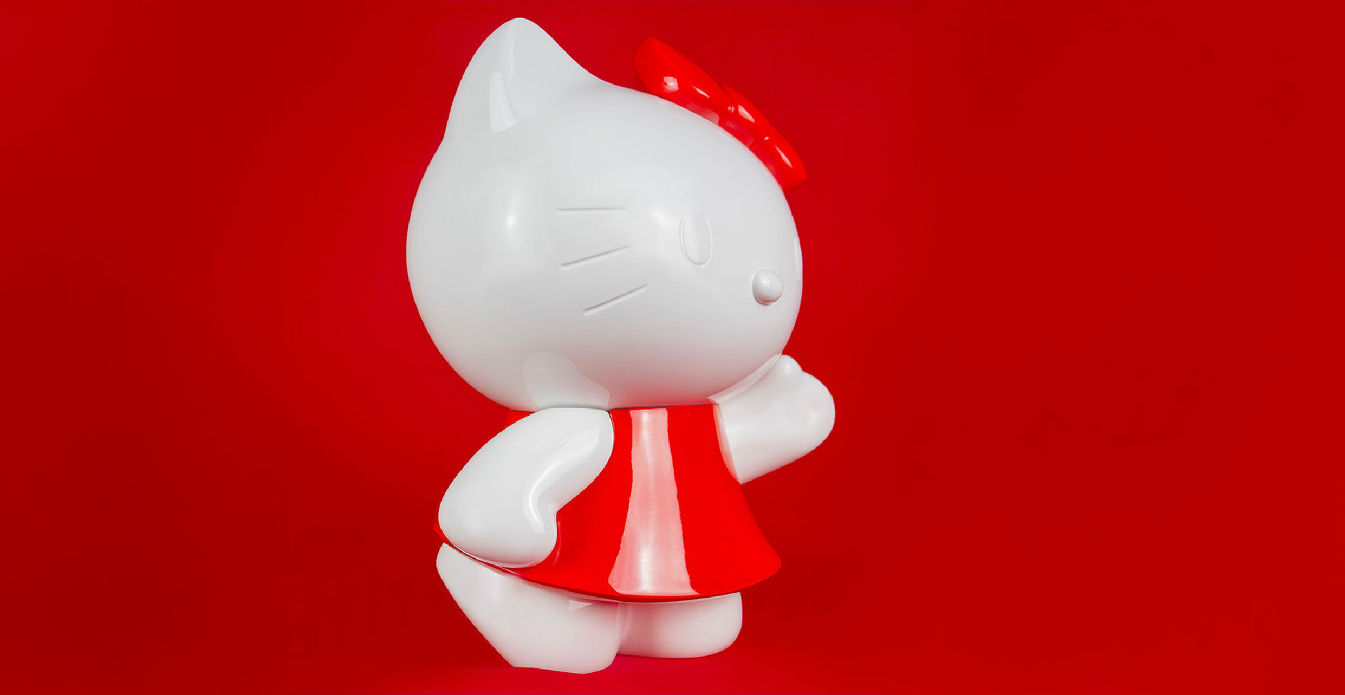 White With Red Hello Kitty Dress Small - 28 Cm