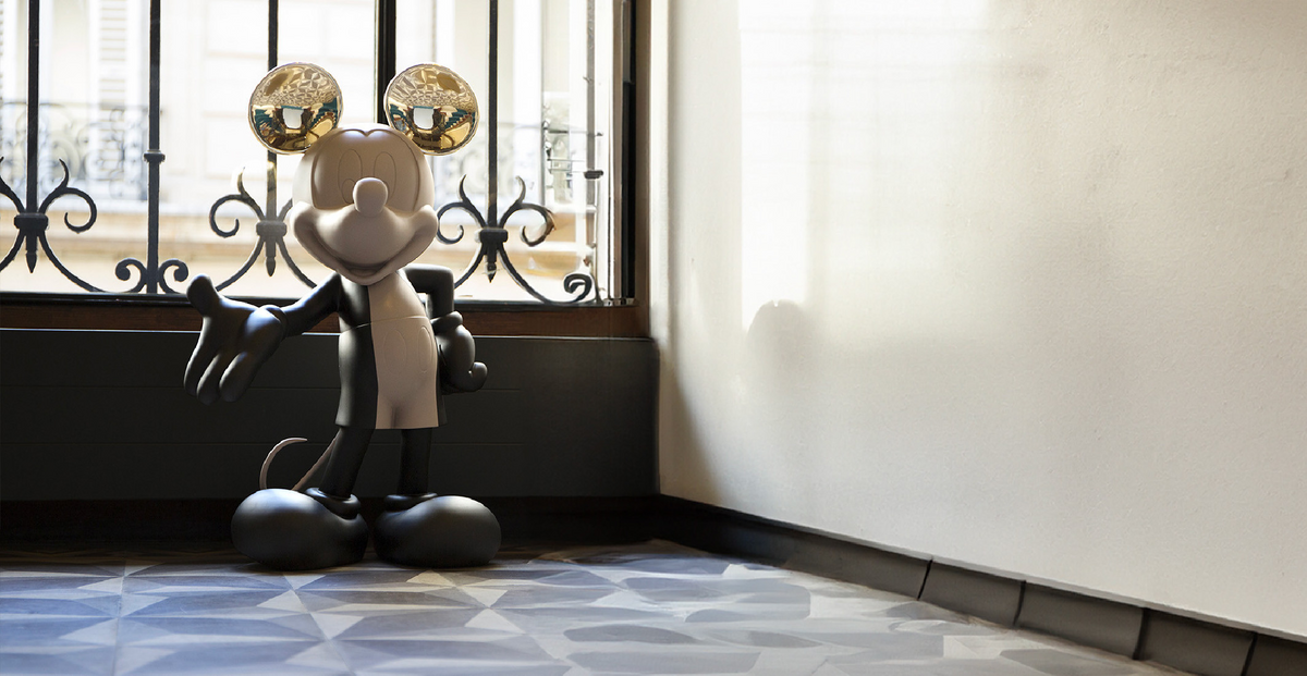 Black Taupe & Gold Mickey By Kelly 60 Cm - Medium