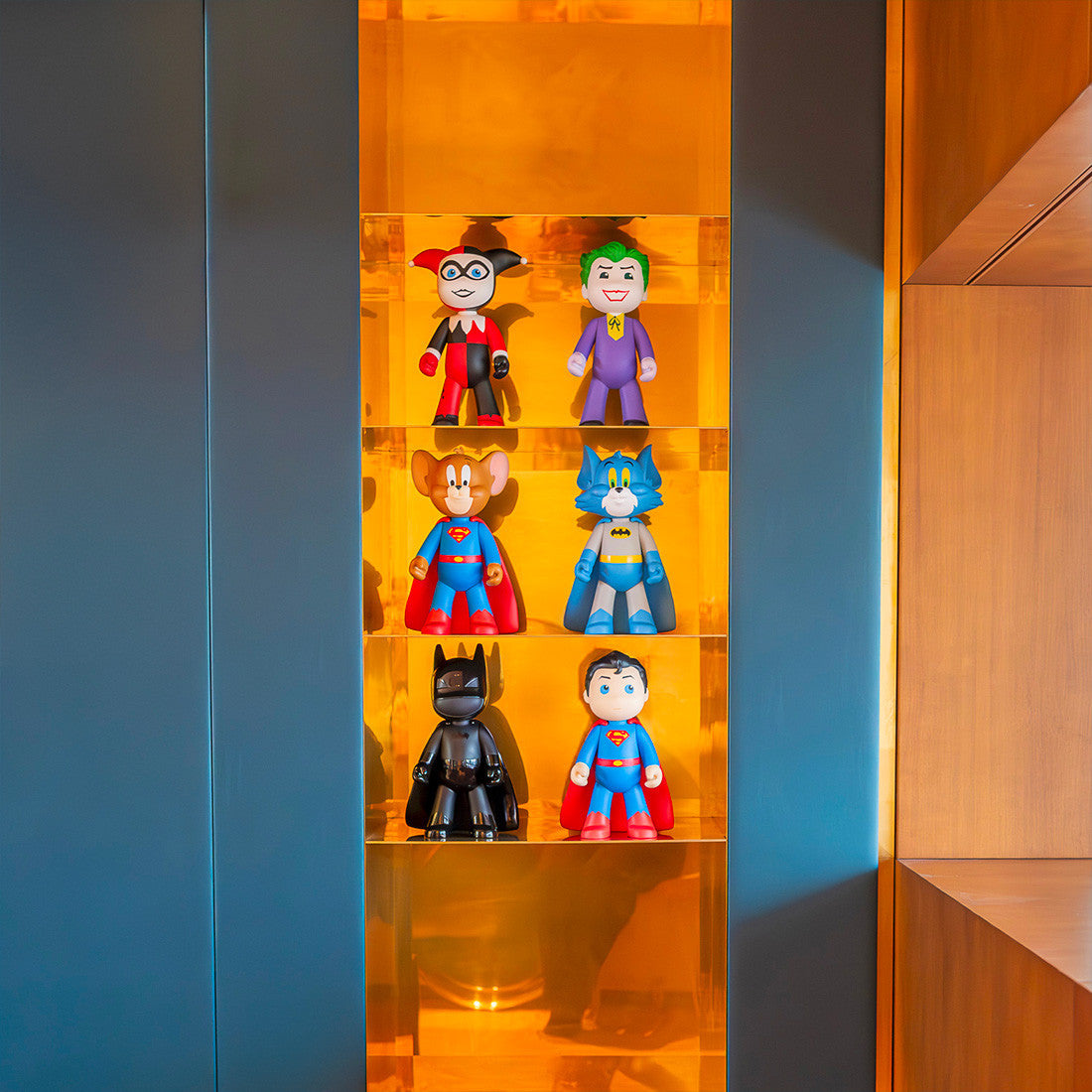 Matt Black Super Pop Batman Small - 25 Cm