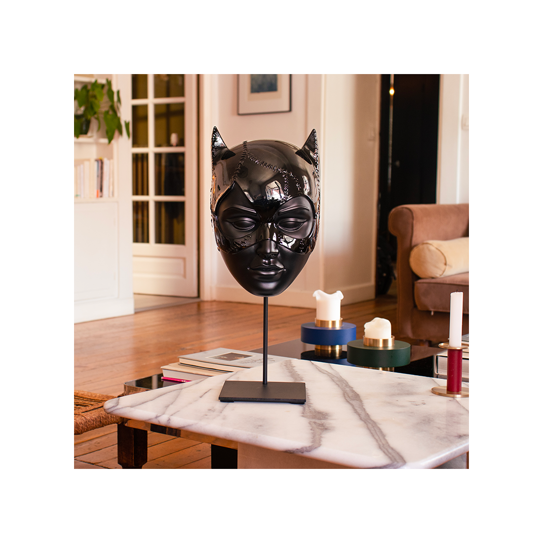 Matt Black Mask Base Small - 37 Cm