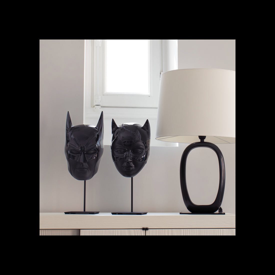 Matt Black Wall Mask Batman Small - 37 Cm