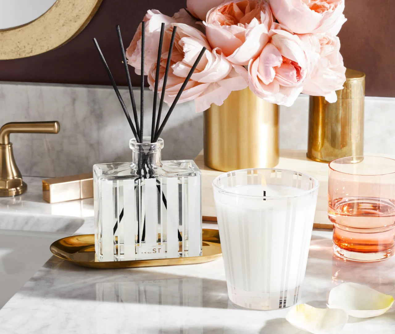 Rose Noir & Oud Classic Candle 230 G