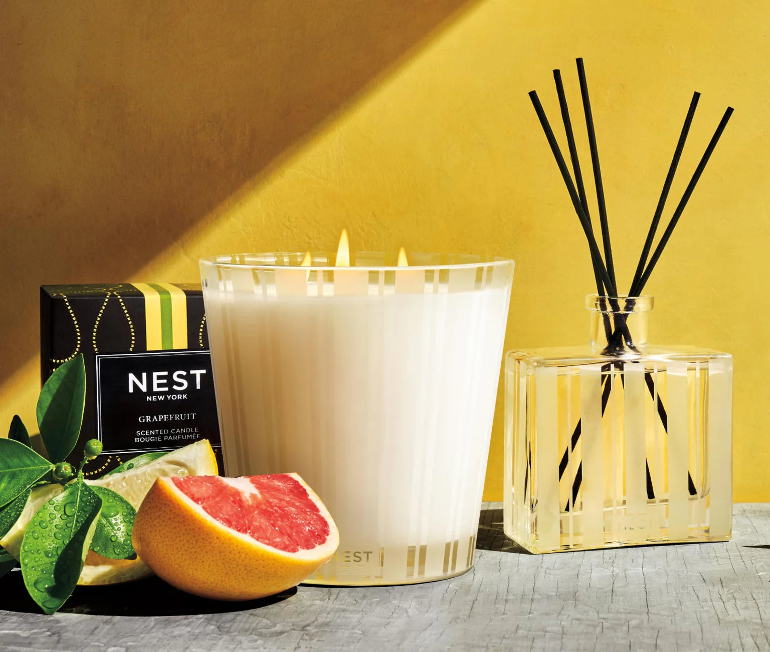 Grapefruit  3 Wick Candle 600 G
