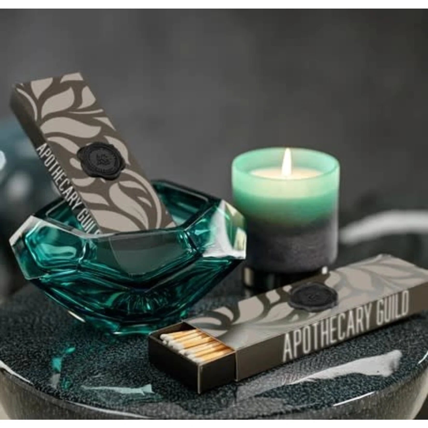 Apothecary Guild matches Black And Beige Box 60 Pack